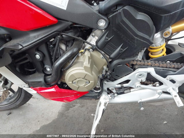 Ducati Streetfighter V4/v4s 2022 ZDMFAKNW2NB007712 Image 9