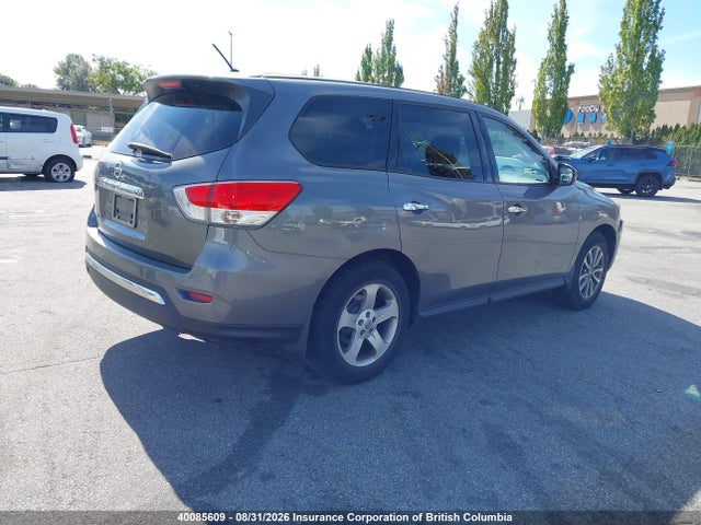 5N1AR2MN0FC647951 Nissan Pathfinder S