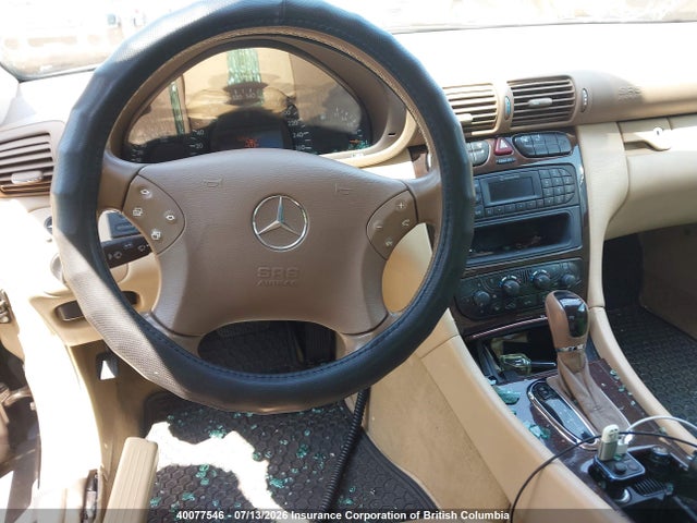 2002 Mercedes-benz C 240 მანქანა იყიდება აუქციონზე, vin: WDBRF61J22F273651, აუქციონის ნომერი: 40077546