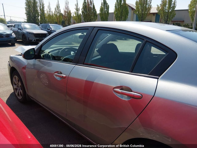 40081390 :رقم المزاد ، JM1BL1UF5C1565850 vin ، 2012 Mazda 3 I مزاد بيع