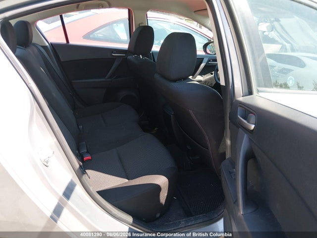 40081390 :رقم المزاد ، JM1BL1UF5C1565850 vin ، 2012 Mazda 3 I مزاد بيع