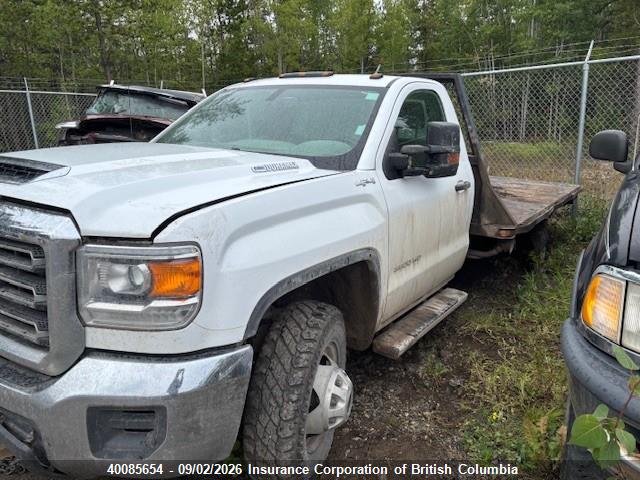 GMC Sierra K3500 2018 1GD32VCYXJF280722 Image 2