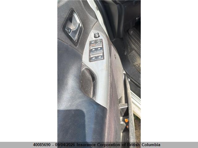 40085690 :رقم المزاد ، 5TDEZ3DC4KS216483 vin ، 2019 Toyota Sienna Se/se Premium مزاد بيع
