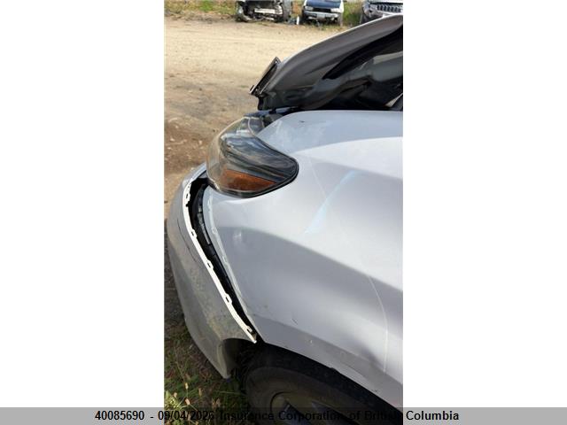 40085690 :رقم المزاد ، 5TDEZ3DC4KS216483 vin ، 2019 Toyota Sienna Se/se Premium مزاد بيع