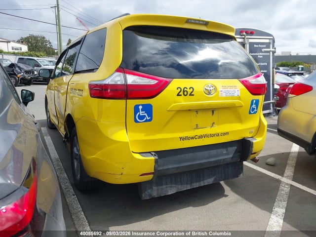Toyota SIENNA LE 2015 5TDKK3DCXFS635225 Image 3