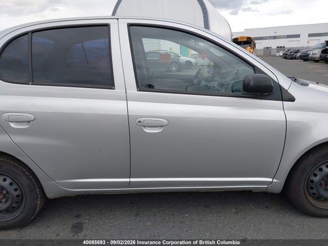 40085693 :رقم المزاد ، JTDBT1235Y0047470 vin ، 2000 Toyota Echo مزاد بيع