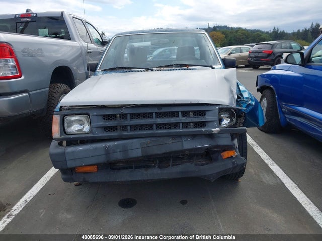 Aukcja sprzedaży 1992 Mazda B2200 Short Bed, vin: JM2UF1236N0251380, numer aukcji: 40085696