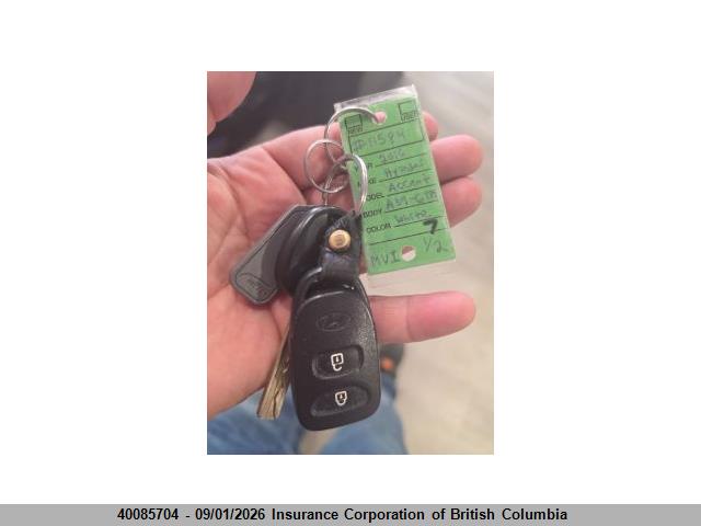 KMHCT5AE2GU243268 Hyundai ACCENT GL