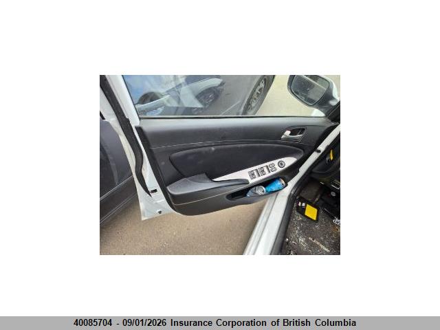KMHCT5AE2GU243268 Hyundai ACCENT GL
