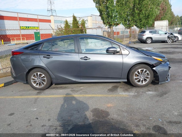 JTDKAMFP2M3163447 Toyota Prius