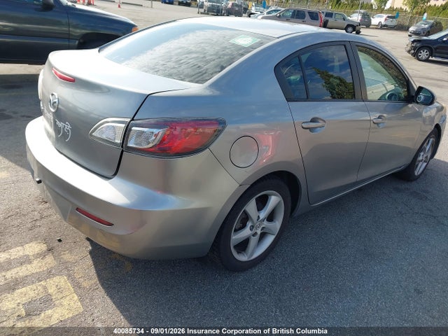 40085734 :رقم المزاد ، JM1BL1UF4C1570585 vin ، 2012 Mazda Mazda3 Gx مزاد بيع