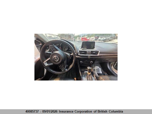 3MZBN1M32JM171932 Mazda 3 Grand Touring