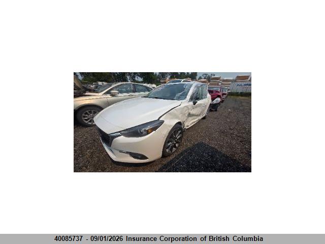 3MZBN1M32JM171932 Mazda 3 Grand Touring