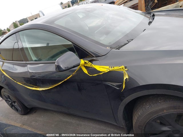 Продажа на аукционе авто 2025 Tesla Model Y, vin: 7SAYGDEE2SF221584, номер лота: 40085746