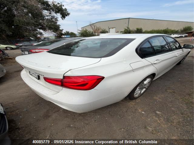 BMW 330I 2018 WBA8D9C54JA382626 Image 4