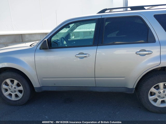 Aukcja sprzedaży 2011 Mazda Tribute S, vin: 4F2CY9GG4BKM06402, numer aukcji: 40085792