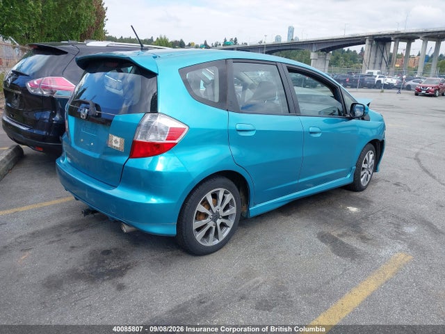 40085807 :رقم المزاد ، LUCGE8H70D3007725 vin ، 2013 Honda Fit مزاد بيع