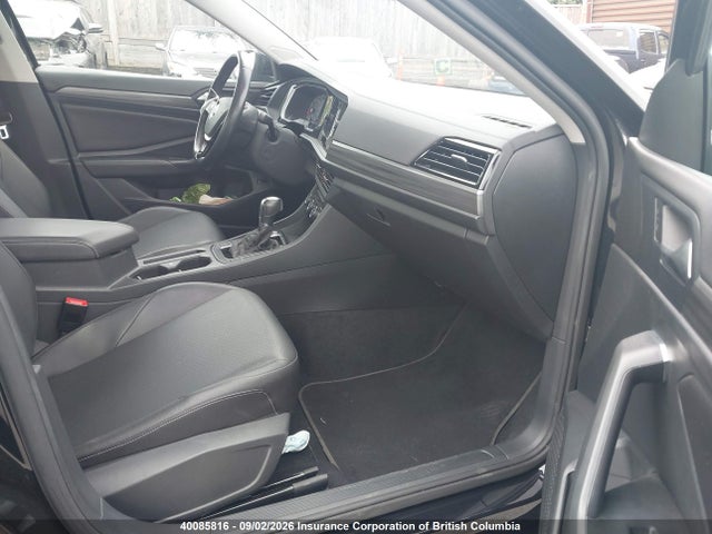 3VWE57BU0KM068232 Volkswagen Jetta