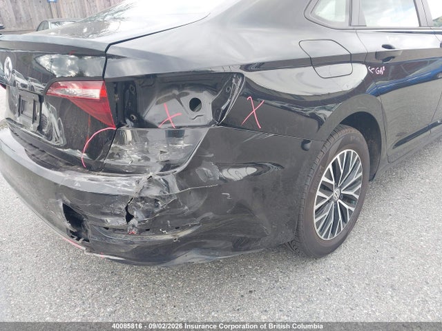 3VWE57BU0KM068232 Volkswagen Jetta