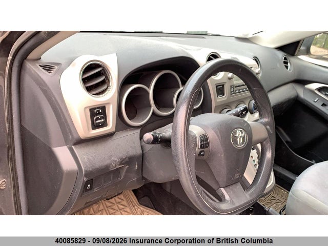40085829 :رقم المزاد ، 2T1KU4EE4BC718880 vin ، 2011 Toyota Matrix مزاد بيع