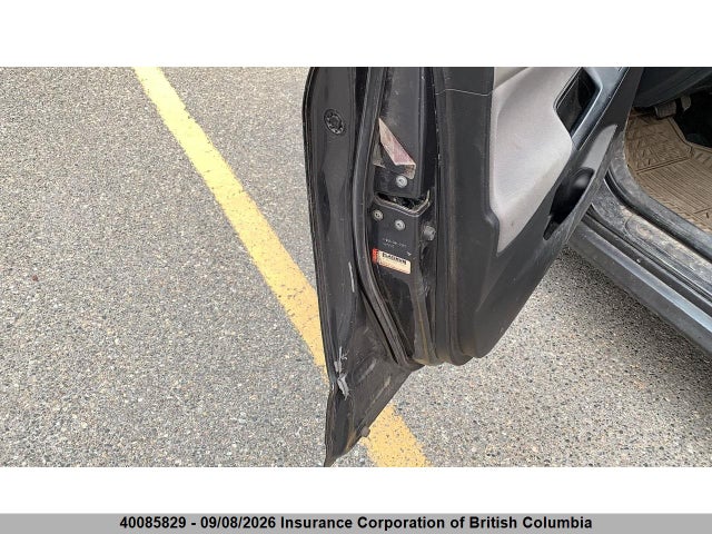 40085829 :رقم المزاد ، 2T1KU4EE4BC718880 vin ، 2011 Toyota Matrix مزاد بيع