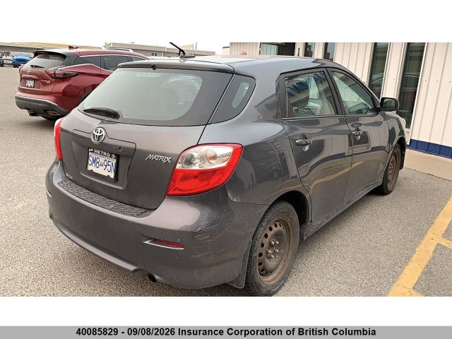 40085829 :رقم المزاد ، 2T1KU4EE4BC718880 vin ، 2011 Toyota Matrix مزاد بيع