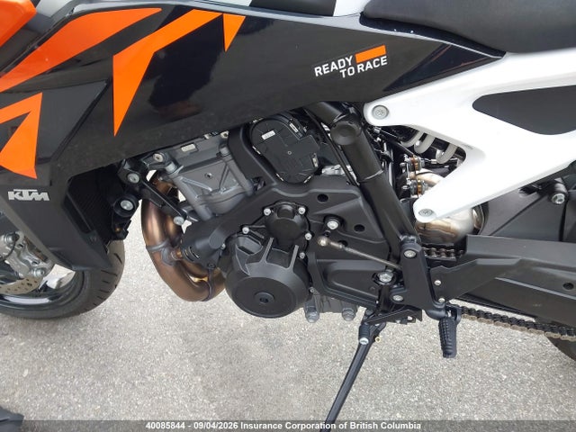 40085844 :رقم المزاد ، VBKTV9404VM915302 vin ، 2027 Ktm 990 Duke مزاد بيع