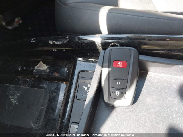40081736 :رقم المزاد ، JTDL9RFU3L3018612 vin ، 2020 Toyota Prius Le/xle مزاد بيع