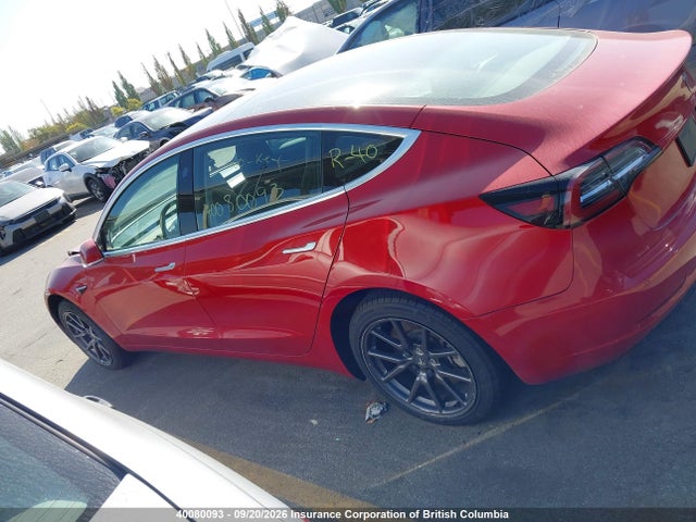 5YJ3E1EA8JF103868 Tesla MODEL 3