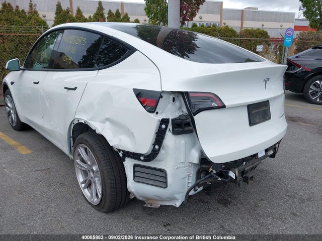 Продажа на аукционе авто 2023 Tesla Model Y, vin: 7SAYGAEE0PF777821, номер лота: 40085883