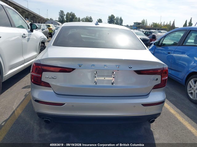 Aukcja sprzedaży 2020 Volvo S60 T6 Momentum, vin: 7JRA22TK3LG034230, numer aukcji: 40083619