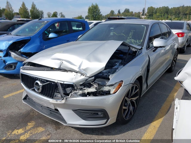 Aukcja sprzedaży 2020 Volvo S60 T6 Momentum, vin: 7JRA22TK3LG034230, numer aukcji: 40083619