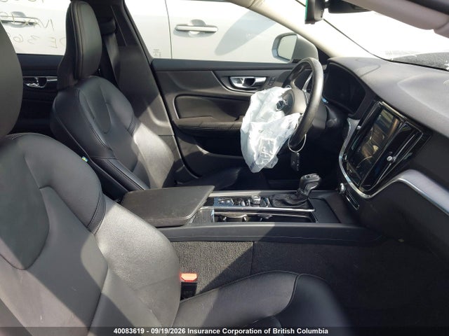 Aukcja sprzedaży 2020 Volvo S60 T6 Momentum, vin: 7JRA22TK3LG034230, numer aukcji: 40083619