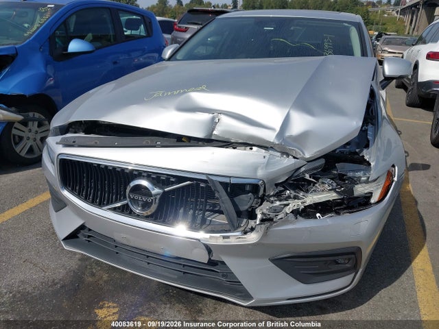 Aukcja sprzedaży 2020 Volvo S60 T6 Momentum, vin: 7JRA22TK3LG034230, numer aukcji: 40083619