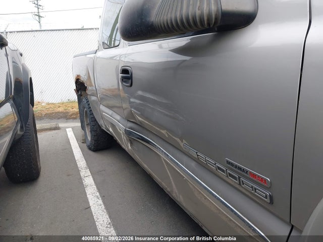 40085921 :رقم المزاد ، 1GTHK29284E276934 vin ، 2004 Gmc Sierra 2500hd Sl/sle/slt مزاد بيع
