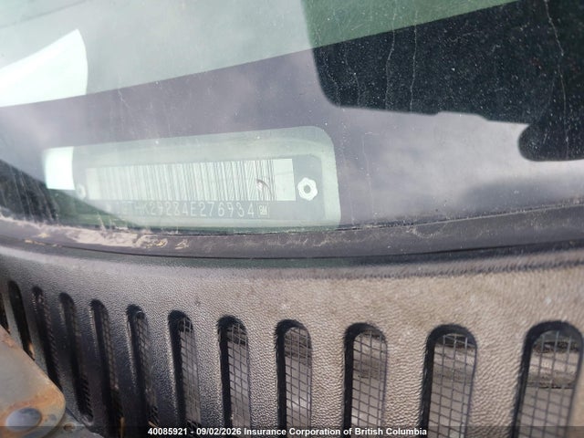 40085921 :رقم المزاد ، 1GTHK29284E276934 vin ، 2004 Gmc Sierra 2500hd Sl/sle/slt مزاد بيع