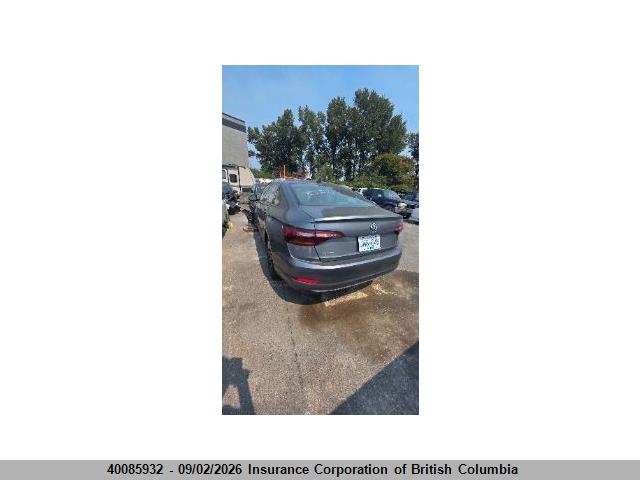 Volkswagen Jetta 2019 3VWE57BU3KM060822 Image 3