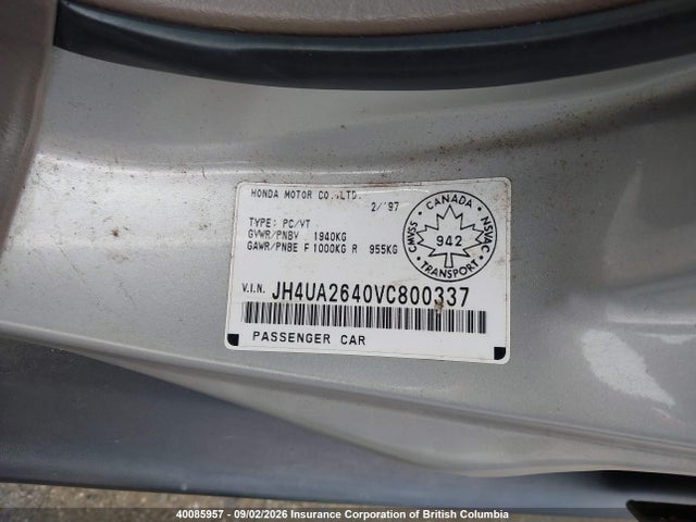 1997 Acura 2.5tl მანქანა იყიდება აუქციონზე, vin: JH4UA2640VC800337, აუქციონის ნომერი: 40085957