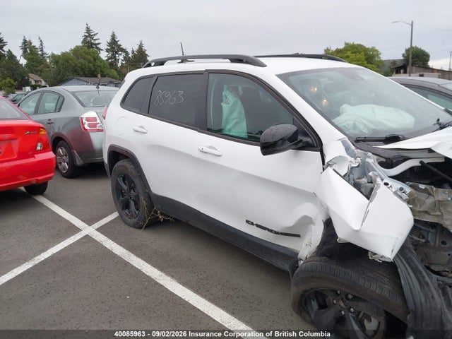 1C4PJMMB4PD113452 Jeep Cherokee Altitude Lux
