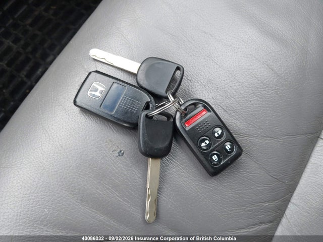 40086032 :رقم المزاد ، 5FNRL38748B502721 vin ، 2008 Honda Odyssey Exl مزاد بيع