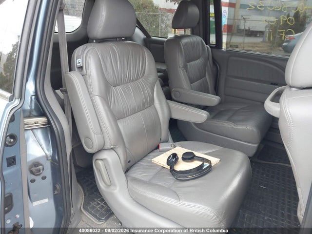 40086032 :رقم المزاد ، 5FNRL38748B502721 vin ، 2008 Honda Odyssey Exl مزاد بيع