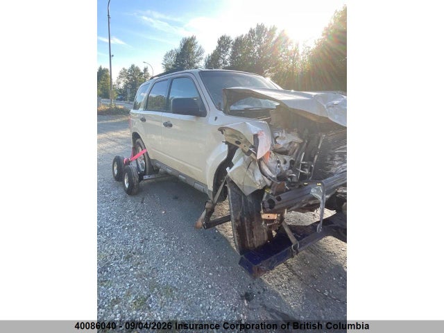 Продажа на аукционе авто 2012 Ford Escape Xlt, vin: 1FMCU9D7XCKB73283, номер лота: 40086040