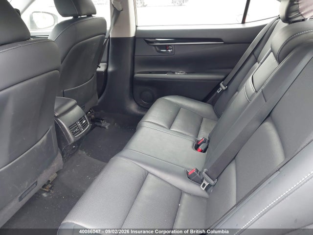 40086047 :رقم المزاد ، JTHBW1GG4G2107033 vin ، 2016 Lexus Es 300h 300h مزاد بيع