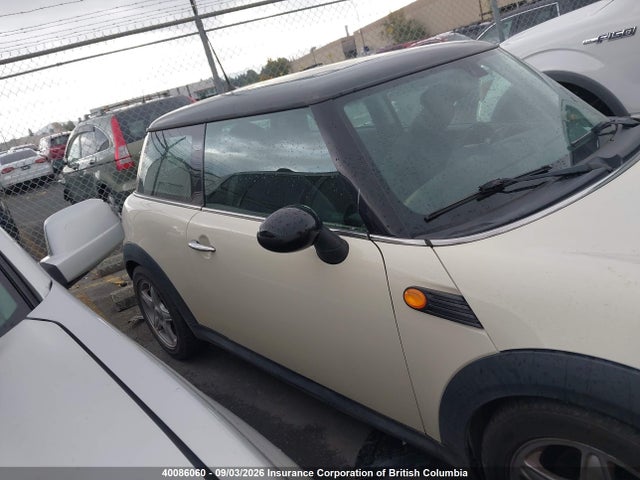 40086060 :رقم المزاد ، WMWMF33528TT60600 vin ، 2008 Mini Cooper مزاد بيع
