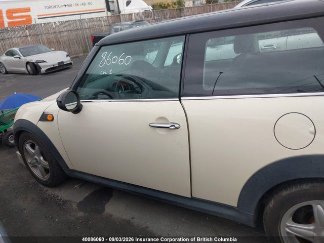 40086060 :رقم المزاد ، WMWMF33528TT60600 vin ، 2008 Mini Cooper مزاد بيع
