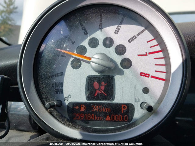 40086060 :رقم المزاد ، WMWMF33528TT60600 vin ، 2008 Mini Cooper مزاد بيع