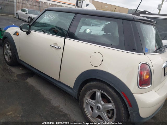 40086060 :رقم المزاد ، WMWMF33528TT60600 vin ، 2008 Mini Cooper مزاد بيع