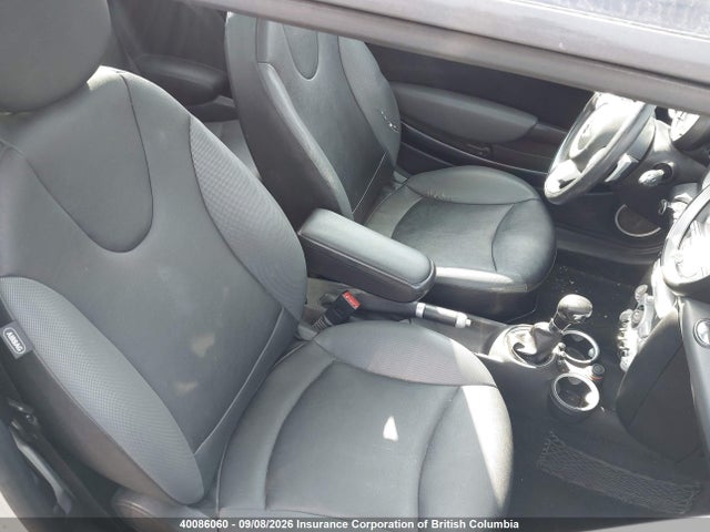 40086060 :رقم المزاد ، WMWMF33528TT60600 vin ، 2008 Mini Cooper مزاد بيع