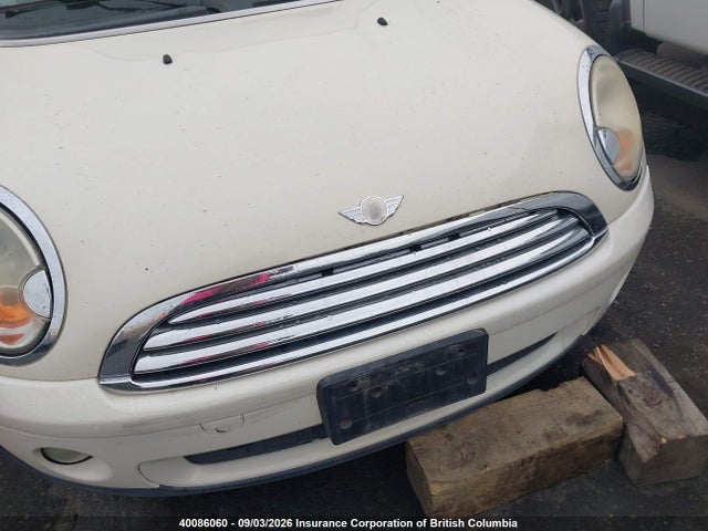 40086060 :رقم المزاد ، WMWMF33528TT60600 vin ، 2008 Mini Cooper مزاد بيع