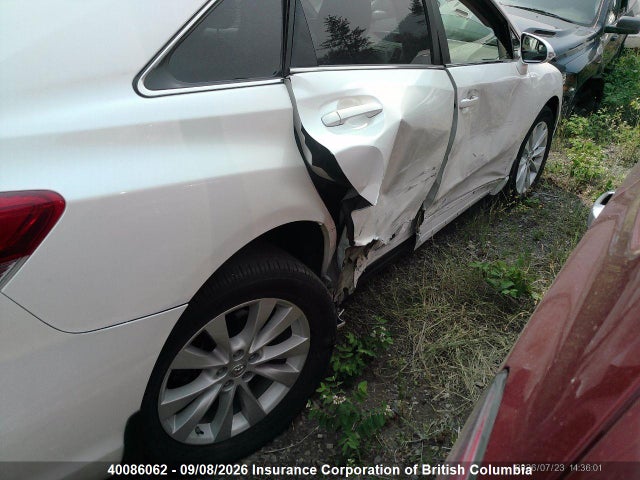40086062 :رقم المزاد ، 4T3BA3BB5FU071740 vin ، 2015 Toyota Venza مزاد بيع